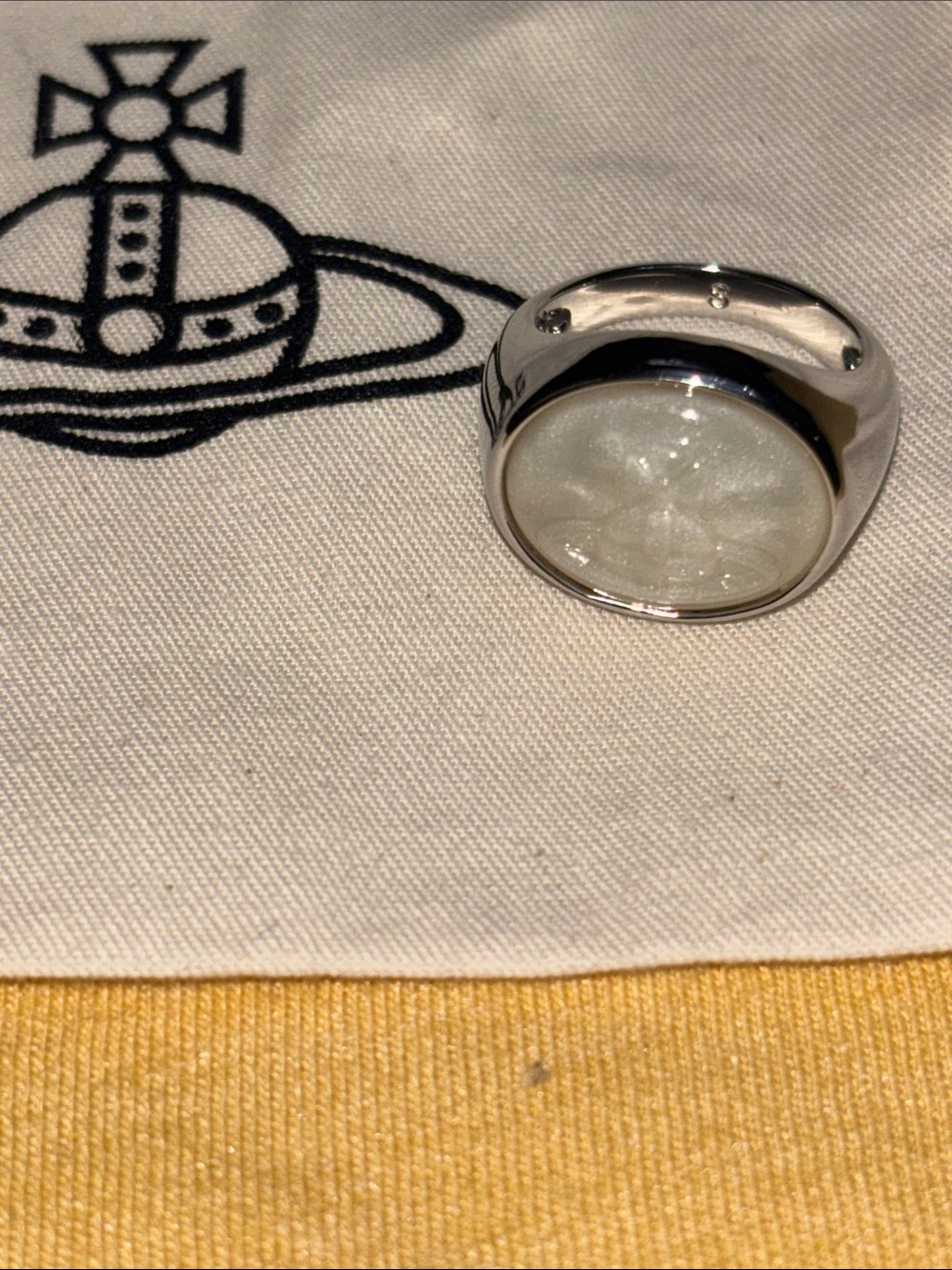 Vivienne Westwood Silver Dome Ring with Pearl-Like Center - Picture 6 of 6